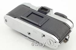 Appareil photo argentique Canon AE-1 quasiment neuf avec objectif FD 50mm f1.4 et flash Speedlite en provenance du Japon.