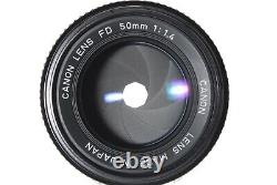 Près de MINT Canon AE-1 Program 35mm Appareil photo à film Objectif noir New FD 50mm F1.4 JAPON